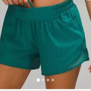 Hotty Hot Low-Rise Lined Short 4" NWT Color Lagoon